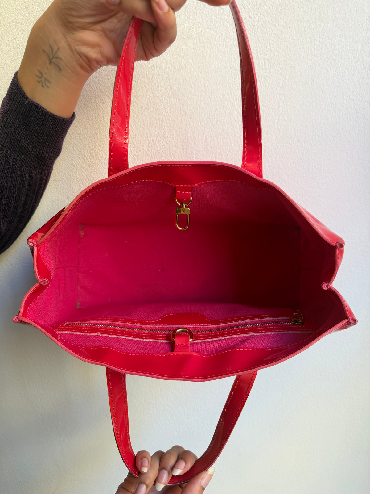 Louis Vuitton Wilshire PM Vernis Bag