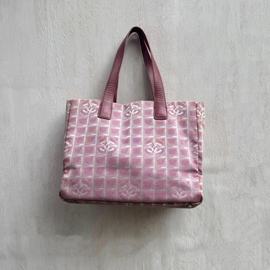 Chanel 2004 'CC' Travel Line Pink Tote