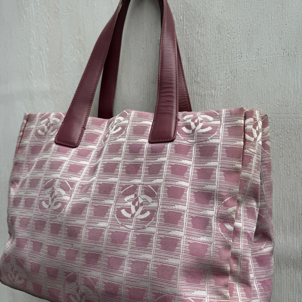 Chanel 2004 'CC' Travel Line Pink Tote